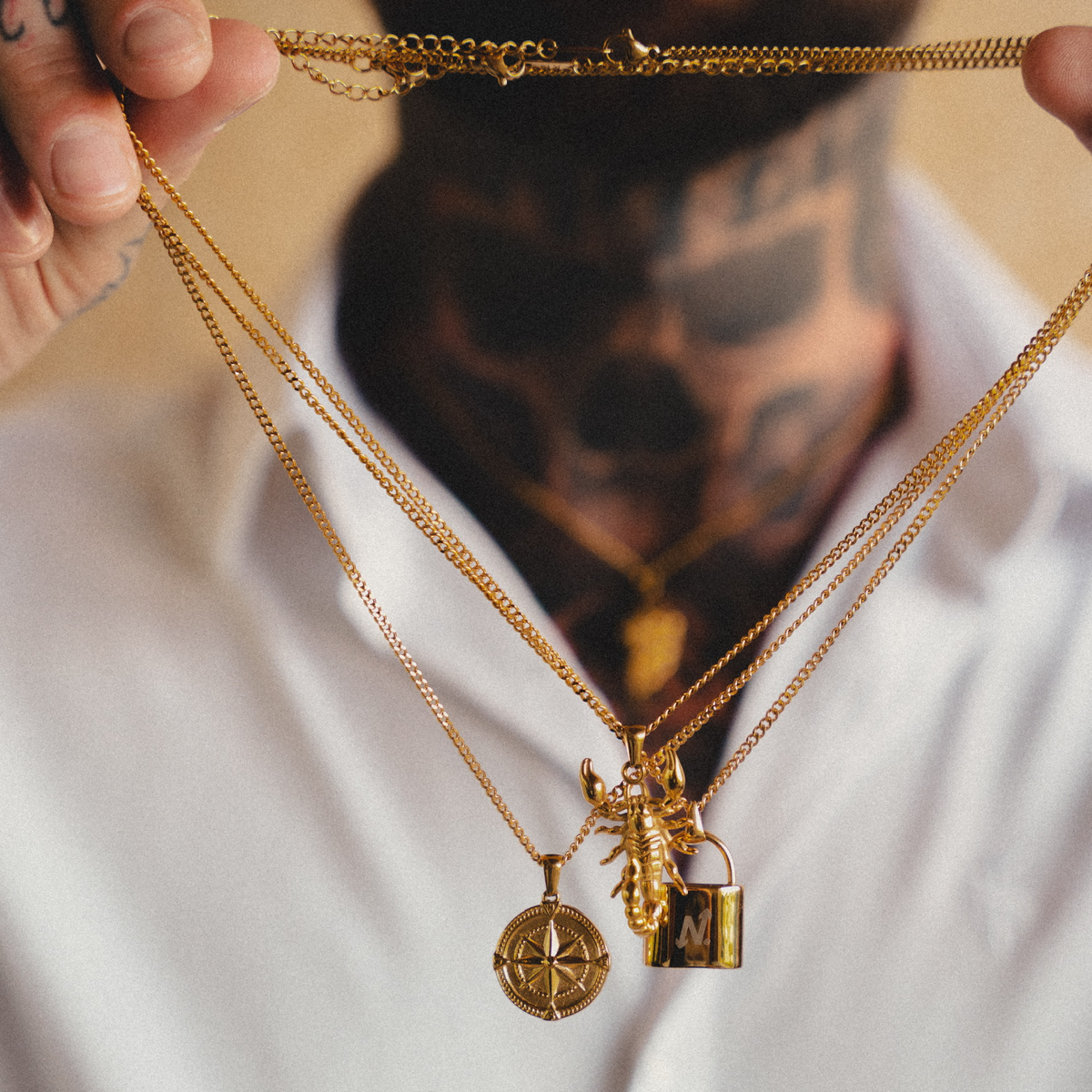 Compass Pendant Necklace - 18K Gold Plated