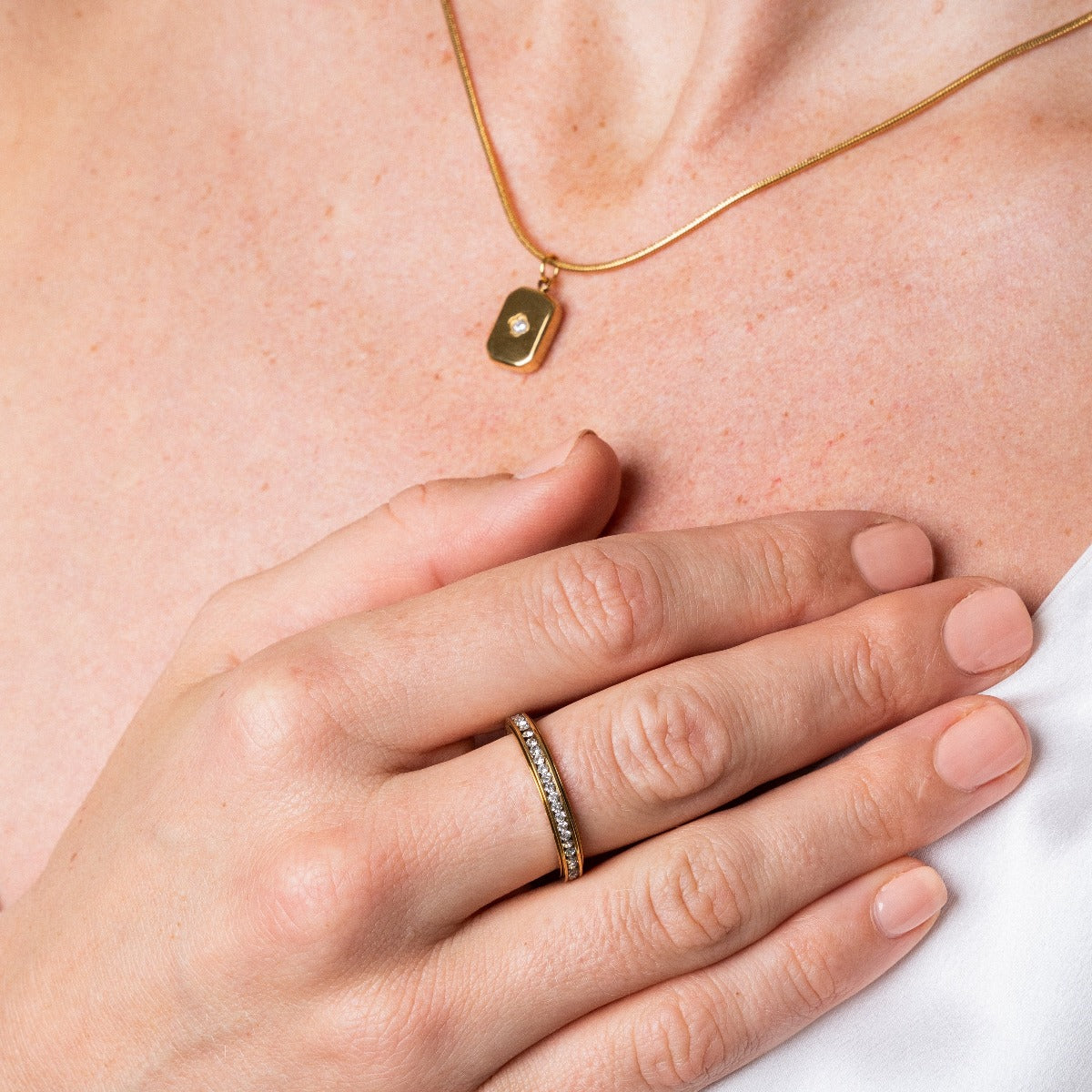 Rotatable Stone Ring - Gold