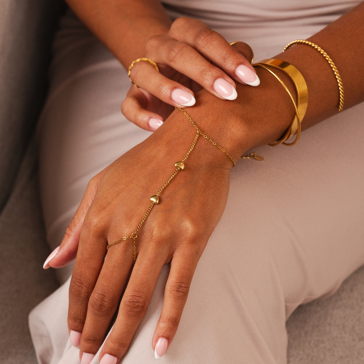 Hearts Hand Chain - Gold