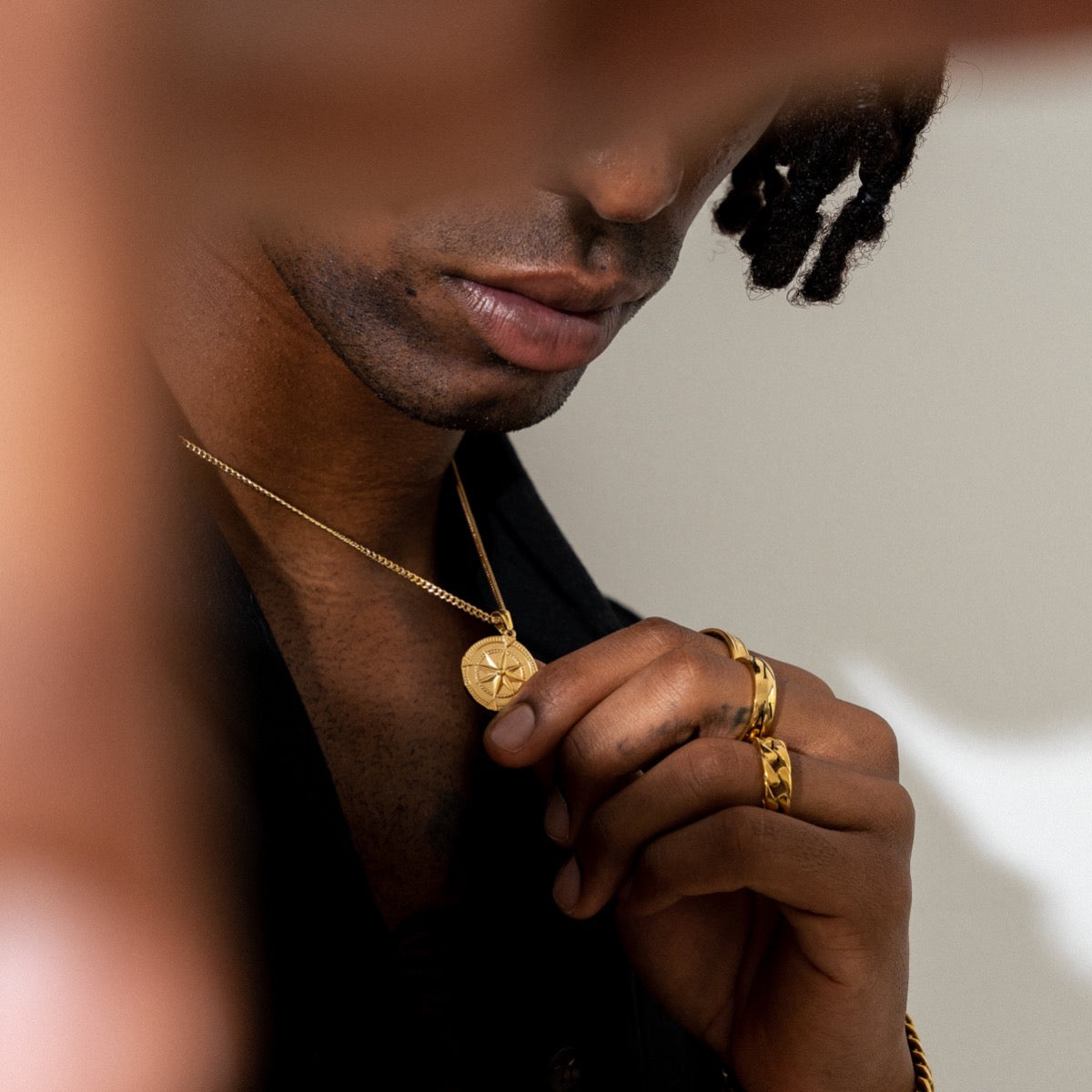 Compass Pendant Necklace - 18K Gold Plated